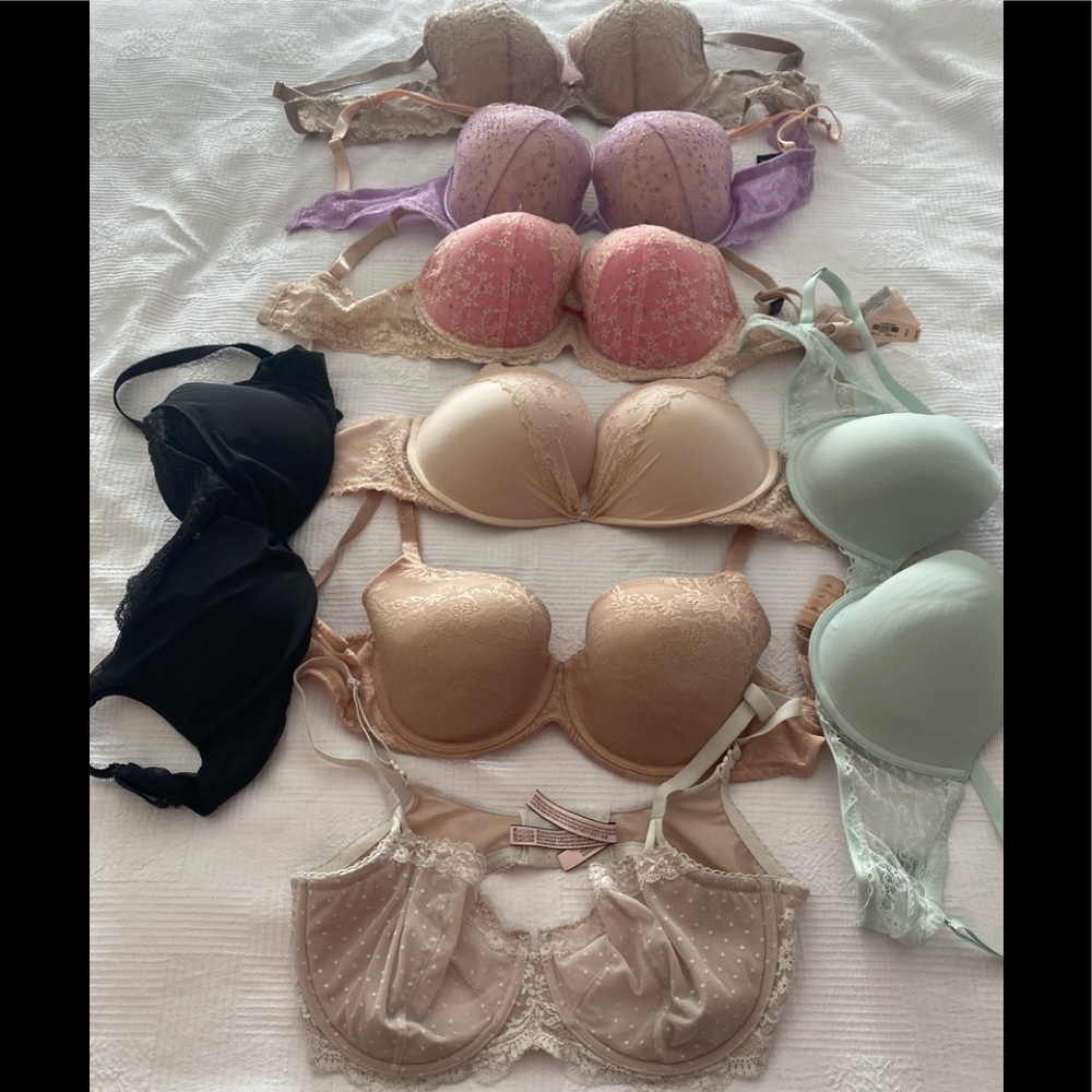 Victoria Secret 8 bras size 36DD